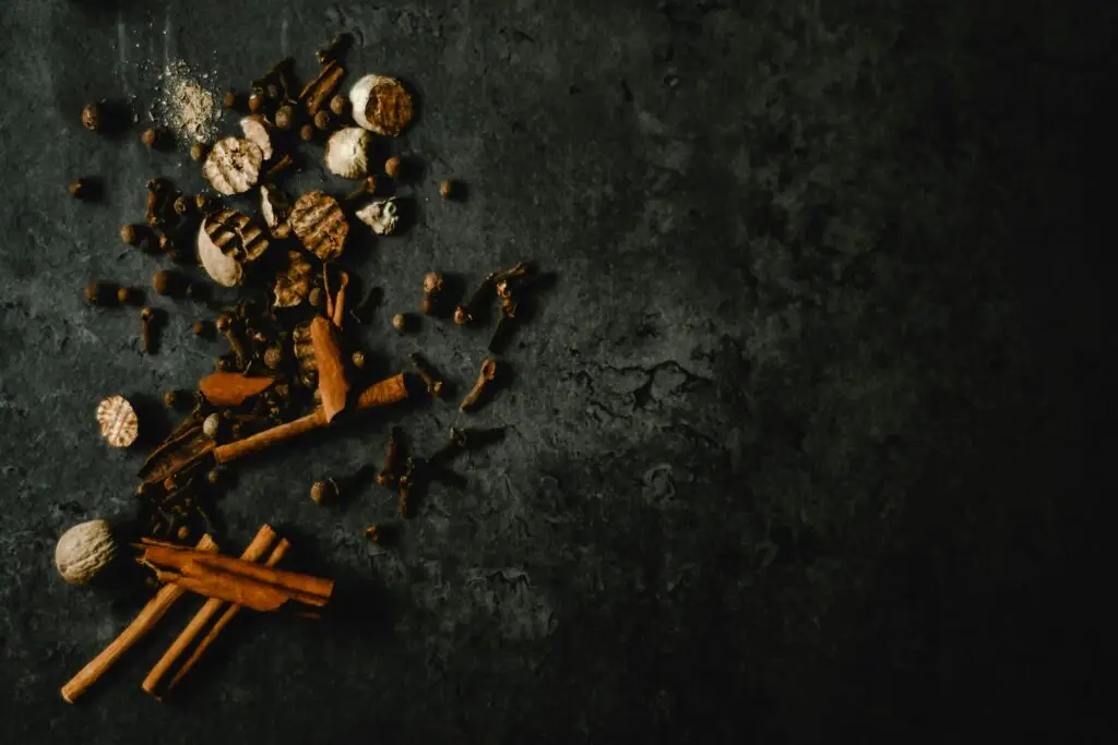 cinnamon on table